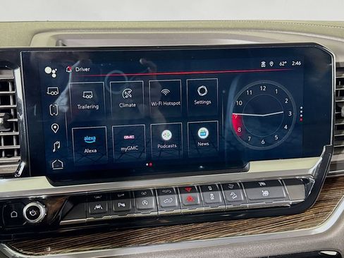 Used 2024 GMC Sierra 1500 Elevation w/ Elevation Premium Package AWD/4WD image 38