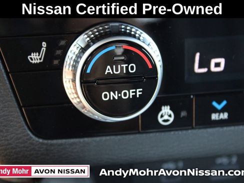 Used 2026 Nissan Rogue Platinum w/ Family Package AWD/4WD image 40