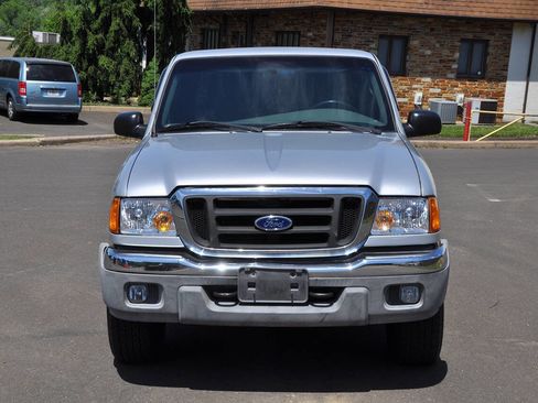 Used 2004 Ford Ranger XLT AWD/4WD image 3