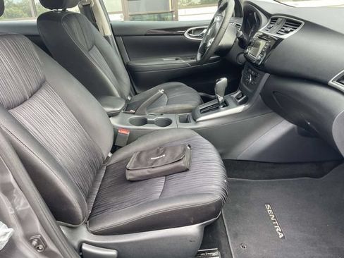 Used 2018 Nissan Sentra SV FWD image 9