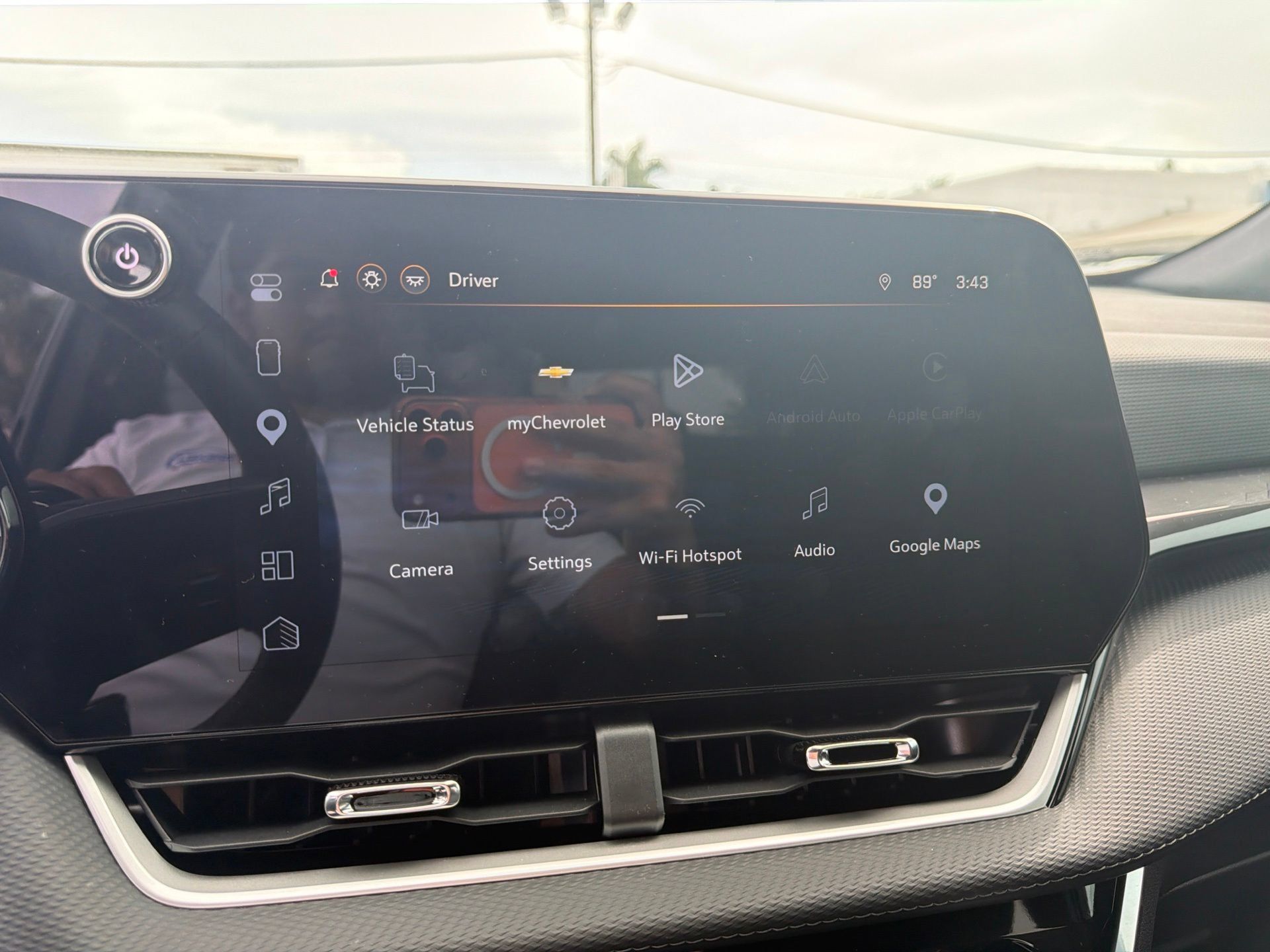 Used 2026 Chevrolet Equinox LT w/ Safety and Technology Package FWD image 22
