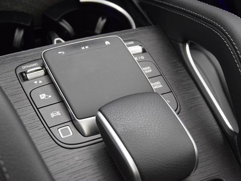 Used 2026 Mercedes-Benz GLE 350 4MATIC image 32