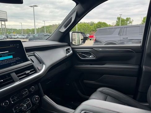 Used 2023 Chevrolet Tahoe RST w/ Luxury Package AWD/4WD image 20
