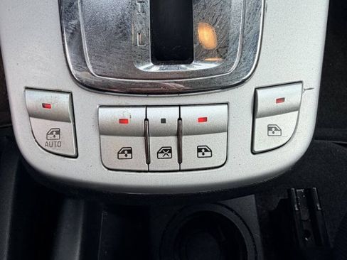 Used 2008 Pontiac Torrent 2WD w/ Preferred Package image 20