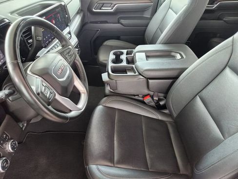 Used 2025 GMC Sierra 1500 SLT RWD image 12