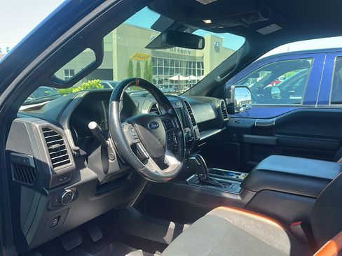 Used 2017 Ford F150 Raptor w/ Equipment Group 802A Luxury AWD/4WD image 2
