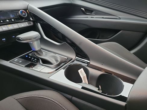 New 2026 Hyundai Elantra SEL Sport Premium image 29