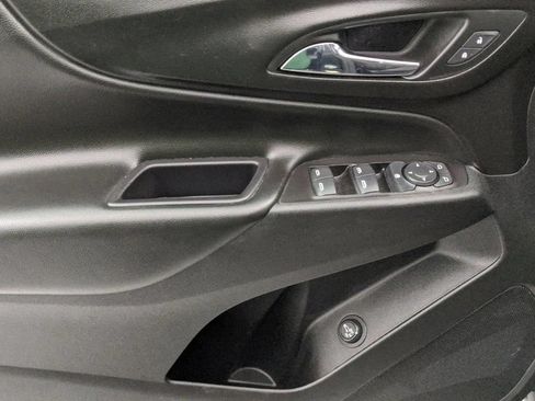 Used 2019 Chevrolet Equinox LT FWD image 45