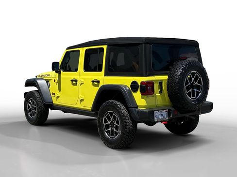 Used 2024 Jeep Wrangler Unlimited Rubicon w/ Safety Group AWD/4WD image 3