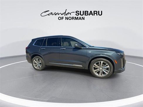 Used 2020 Cadillac XT6 Premium Luxury image 9