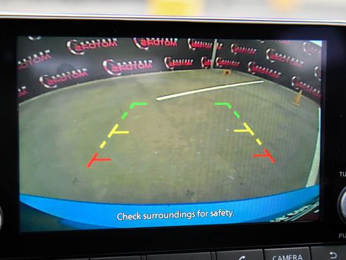 Used 2024 Nissan Sentra SV image 17