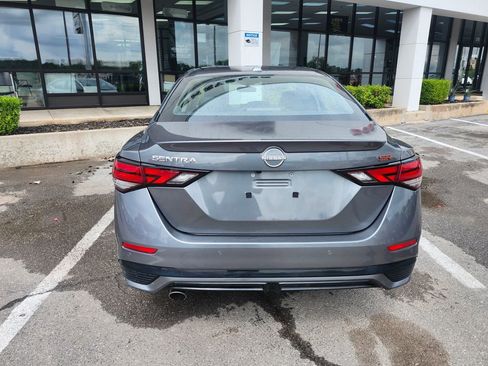 Used 2025 Nissan Sentra SR image 4