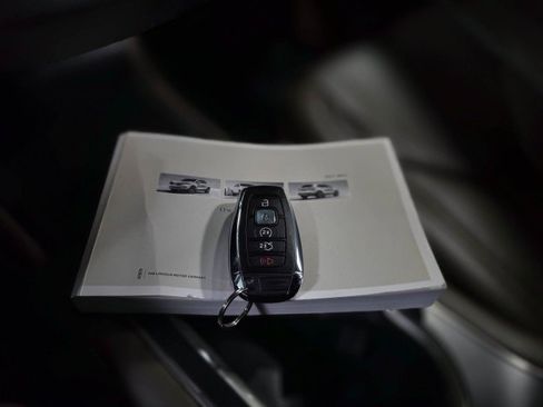 Used 2017 Lincoln MKC Reserve image 42