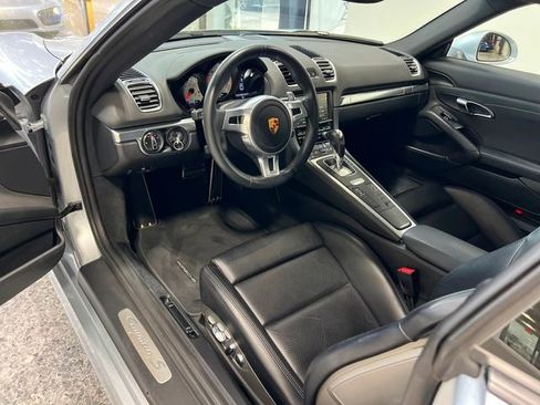 Used 2016 Porsche Cayman S image 16