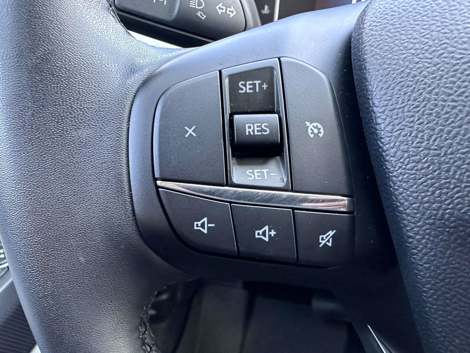 Used 2026 Ford Maverick XLT w/ XLT Luxury Package AWD/4WD image 16