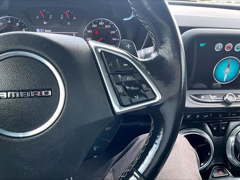 Used 2016 Chevrolet Camaro LT w/ Technology Package RWD image 25