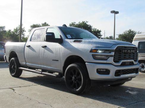 Used 2026 RAM 2500 Big Horn AWD/4WD image 1
