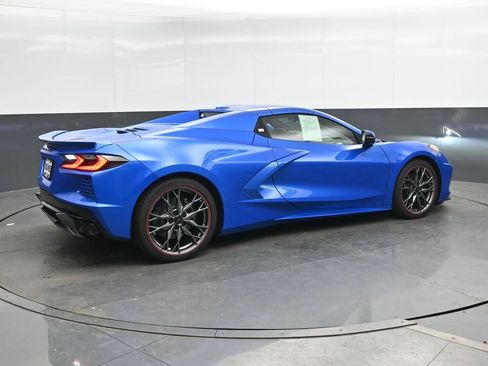 Used 2024 Chevrolet Corvette Stingray Premium Conv w/ Stealth Interior Trim Package RWD image 2