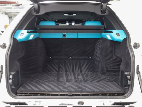 Used 2023 Rolls-Royce Cullinan AWD/4WD image 44