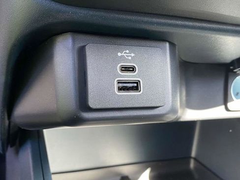 New 2025 Ford Maverick XL w/ Equipment Group 102A image 14