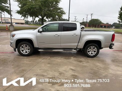 Used 2018 Chevrolet Colorado LT w/ LT Convenience Package RWD image 5