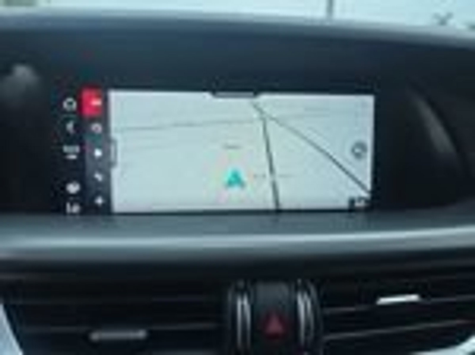 Used 2024 Alfa Romeo Stelvio Ti AWD/4WD image 13