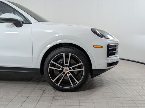 New 2026 Porsche Cayenne AWD/4WD image 11