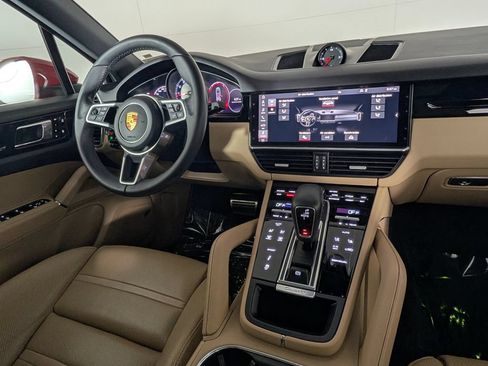 Used 2021 Porsche Cayenne S AWD/4WD image 21