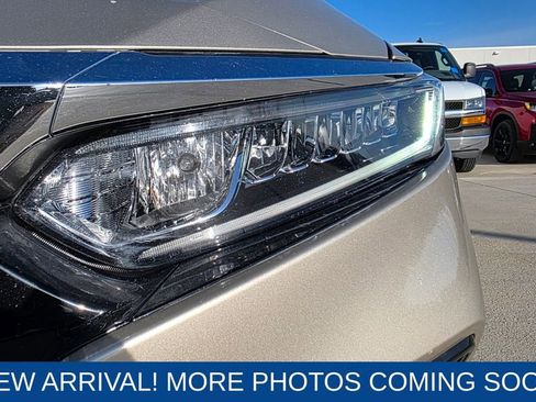 Used 2018 Honda Accord EX-L image 9