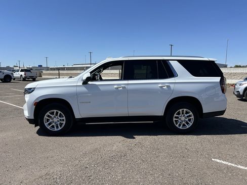 Used 2024 Chevrolet Tahoe LT image 2