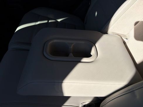 Used 2023 Honda CR-V EX-L image 24