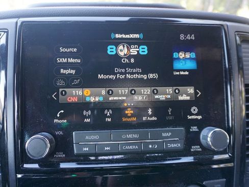 Used 2021 Nissan Titan PRO-4X w/ Pro-4x Convenience Package AWD/4WD image 11