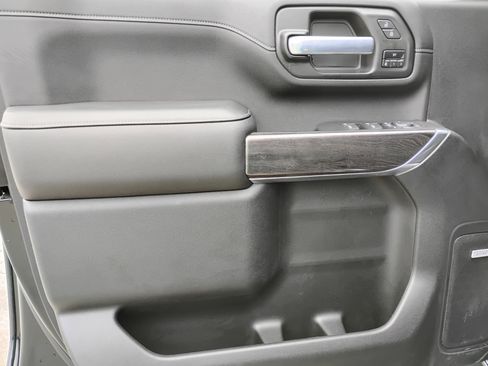 Used 2021 Chevrolet Silverado 3500 LTZ w/ LTZ Plus Package image 16