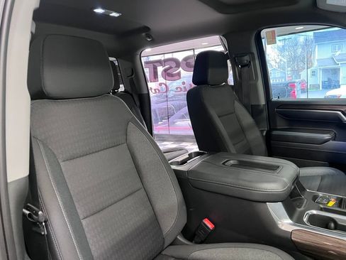 Used 2022 Chevrolet Silverado 1500 LT Trail Boss image 41