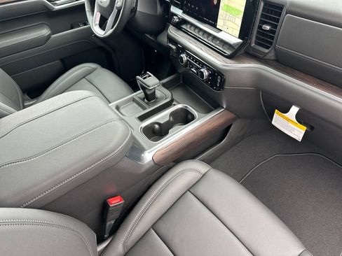 New 2026 GMC Sierra 1500 SLT w/ SLT Premium Plus Package image 14