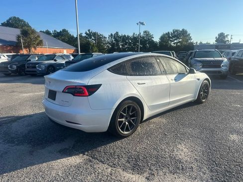 Used 2021 Tesla Model 3 Long Range AWD/4WD image 3