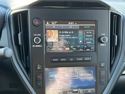 Certified 2025 Subaru Impreza 2.0i image 15