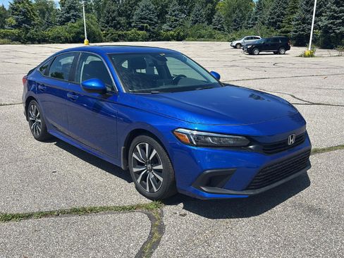 Certified 2024 Honda Civic EX image 19