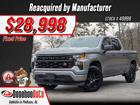 Used 2023 Chevrolet Silverado 1500 Custom image 1