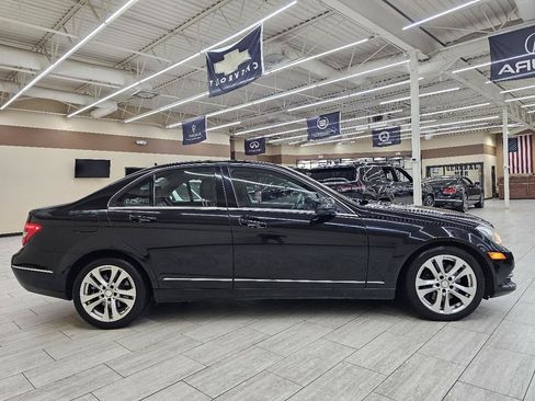 Used 2013 Mercedes-Benz C 300 4MATIC Sedan w/ Multimedia Pkg image 5
