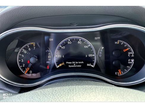 Used 2018 Jeep Grand Cherokee Altitude image 13