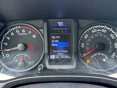 Used 2022 Toyota Tacoma SR RWD image 25