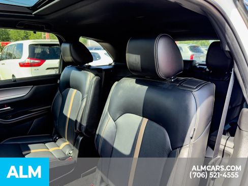 Used 2024 MAZDA CX-90 Plug-In Hybrid w/ Premium Plus AWD/4WD image 18