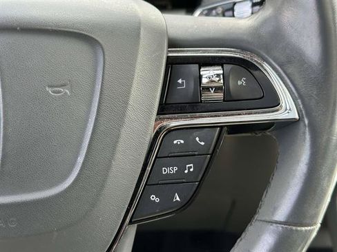 Used 2022 Lincoln Nautilus Reserve w/ Monochromatic Package AWD/4WD image 37