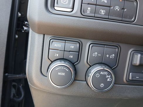 Used 2024 Chevrolet Tahoe RST w/ Luxury Package image 14