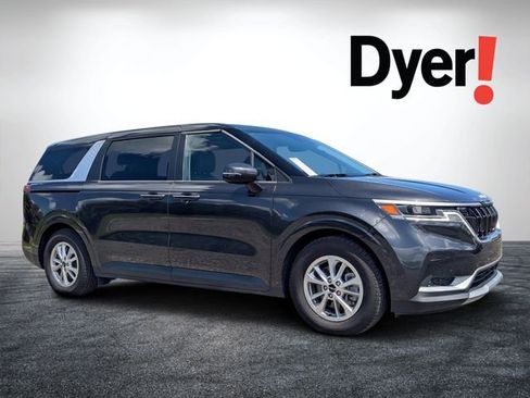 Certified 2024 Kia Carnival LX FWD image 1