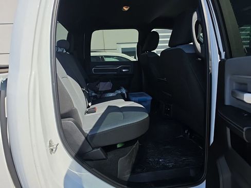 Used 2022 RAM 2500 Big Horn image 9