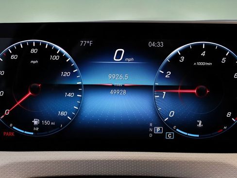 Used 2020 Mercedes-Benz CLA 250 image 25