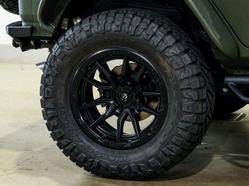 Used 2024 Jeep Wrangler Unlimited Sport AWD/4WD image 37