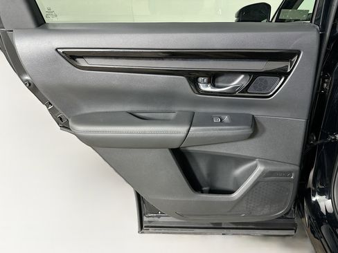 Used 2025 Honda CR-V EX-L image 26